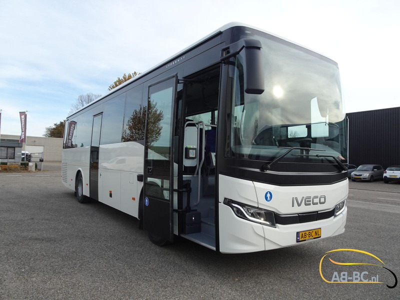 Iveco NEW 10.7 MTR Crossway 49 Seats ADAS (3 pieces) - Forstæder bus: billede 3 Iveco NEW 10.7 MTR Crossway 49 Seats ADAS (3 pieces) - Forstæder bus: billede 3