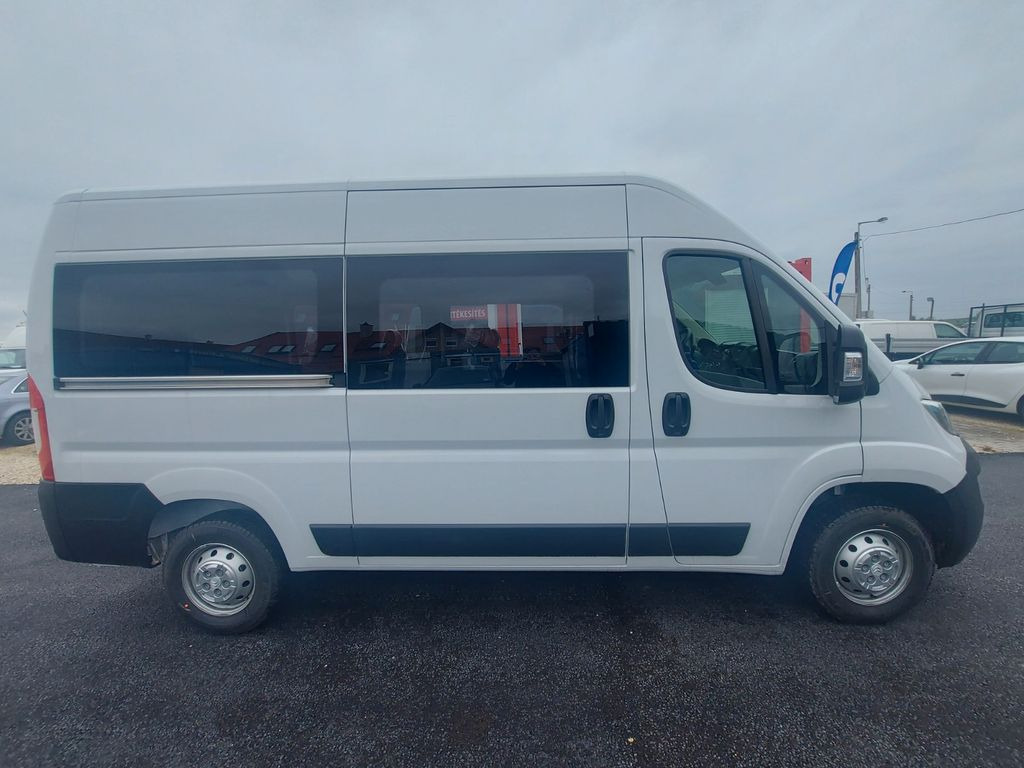 Citroën Jumper 9 Sitzer L2H2 11,5m3 S&S 140Ps SOFORT Citroën Jumper 9 Sitzer L2H2 11,5m3 S&S 140Ps SOFORT - Minibus, Persontransport: billede 4 Citroën Jumper 9 Sitzer L2H2 11,5m3 S&S 140Ps SOFORT Citroën Jumper 9 Sitzer L2H2 11,5m3 S&S 140Ps SOFORT - Minibus, Persontransport: billede 4