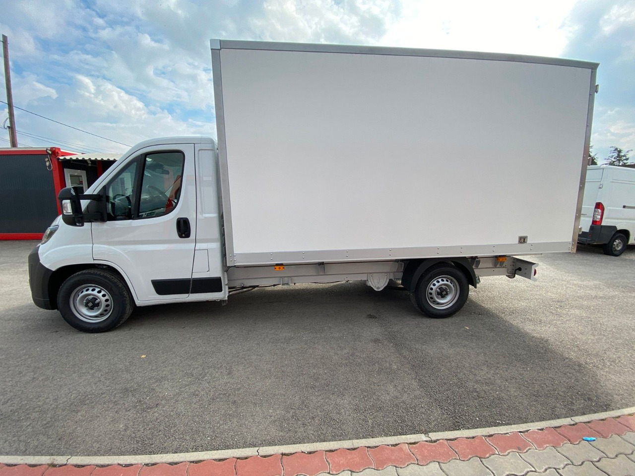 Fiat Ducato KOFFER - Varebil med kasse: billede 3 Fiat Ducato KOFFER - Varebil med kasse: billede 3