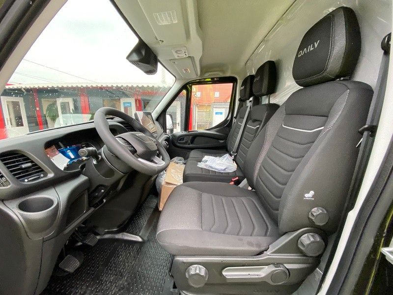 Iveco 35C18H - Varevogn: billede 4 Iveco 35C18H - Varevogn: billede 4