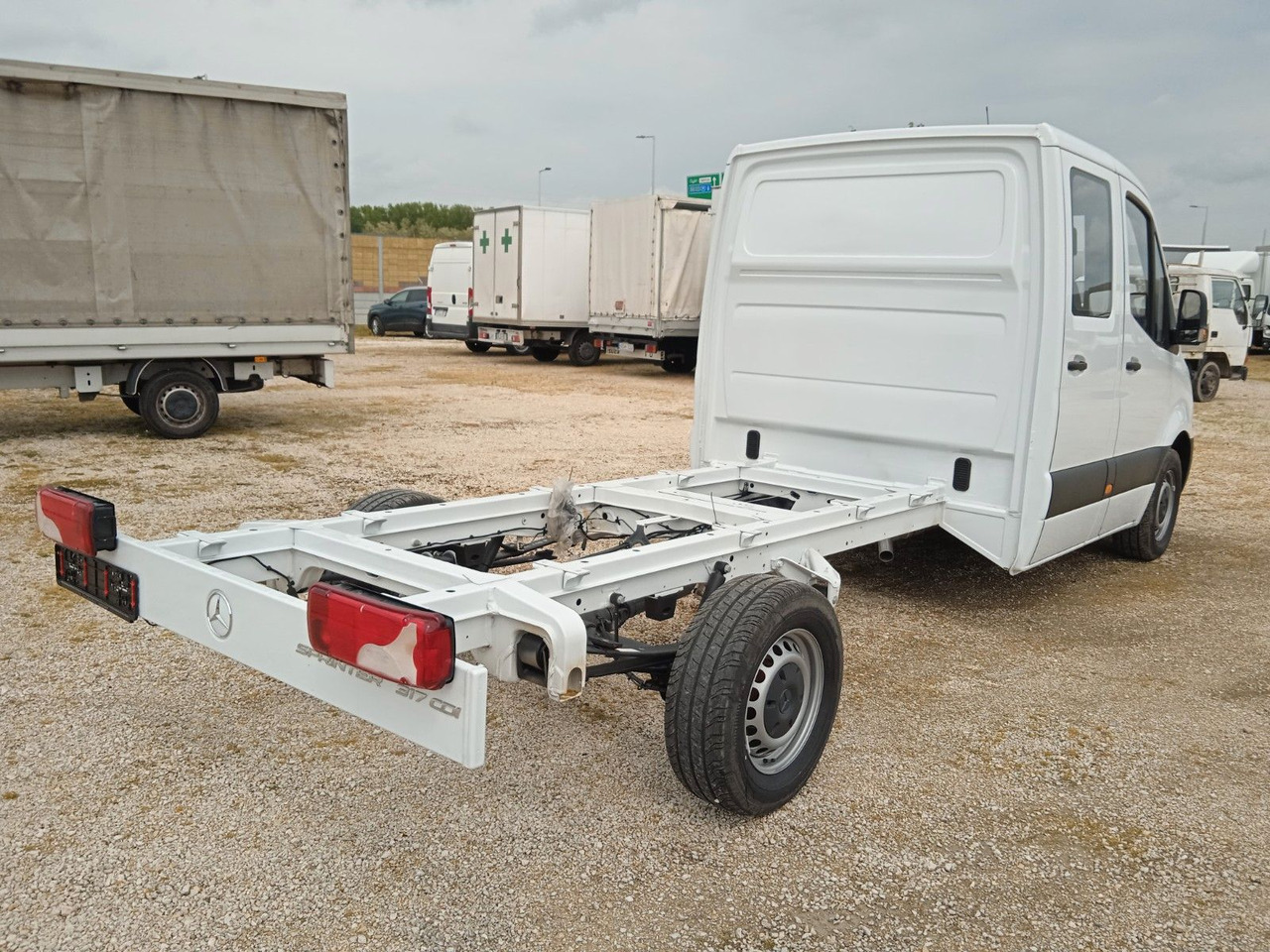 Mercedes-Benz 317 CDI Doka Pritsche - Ladbil, Mandskabsbil: billede 2 Mercedes-Benz 317 CDI Doka Pritsche - Ladbil, Mandskabsbil: billede 2