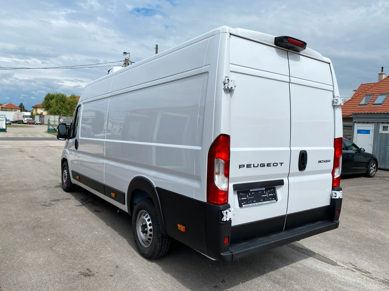 Peugeot Boxer Kasten Hochraum 435 L4H2 BlueHDi 140 Peugeot Boxer Kühlkasten 435 L4H2 BlueHDi 140 - Varevogn: billede 4 Peugeot Boxer Kasten Hochraum 435 L4H2 BlueHDi 140 Peugeot Boxer Kühlkasten 435 L4H2 BlueHDi 140 - Varevogn: billede 4