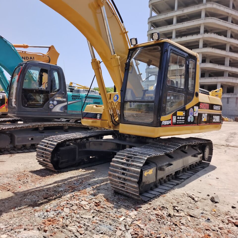 CATERPILLAR 320BL 3000 UNTS IN STOCK CHINA BIGGEST SUPPLIER - Bæltegravemaskine: billede 4 CATERPILLAR 320BL 3000 UNTS IN STOCK CHINA BIGGEST SUPPLIER - Bæltegravemaskine: billede 4