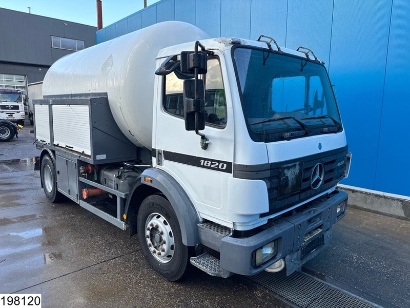 Mercedes-Benz 1820 15375 Liter, LPG GPL, Gastank, Steel suspension - Tankbil: billede 3 Mercedes-Benz 1820 15375 Liter, LPG GPL, Gastank, Steel suspension - Tankbil: billede 3