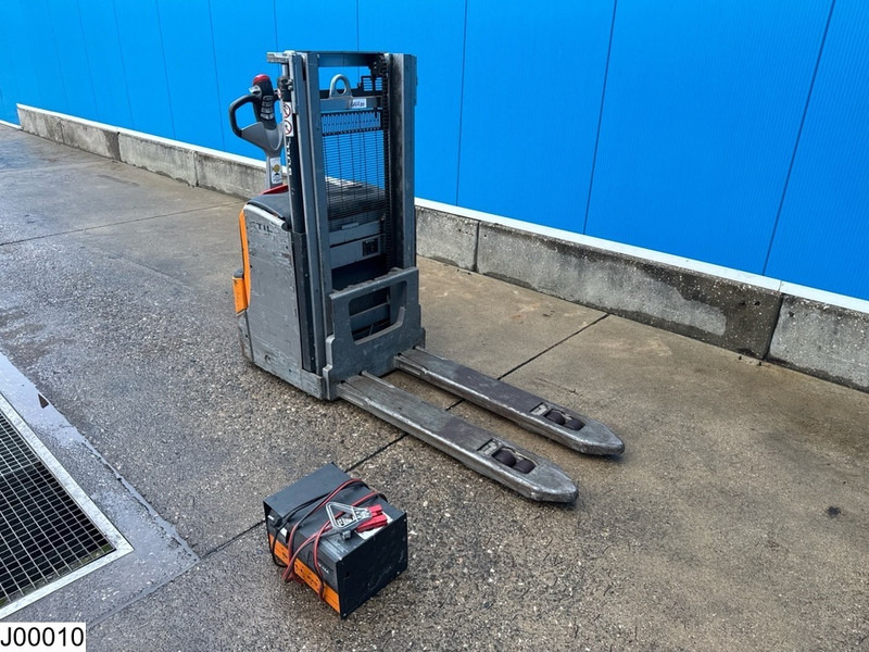 Still EXD18L 1800 kg, 2.11 m, Electric, 383 hours - Stabler: billede 3 Still EXD18L 1800 kg, 2.11 m, Electric, 383 hours - Stabler: billede 3