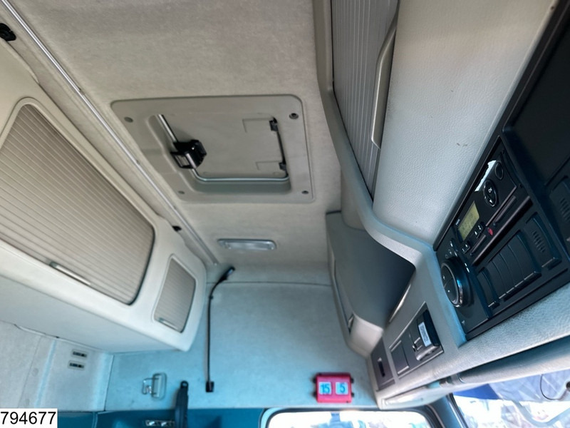 Trækker Volvo FM 460 6x2, EURO 6, PTO, RHD: billede 8 Trækker Volvo FM 460 6x2, EURO 6, PTO, RHD: billede 8