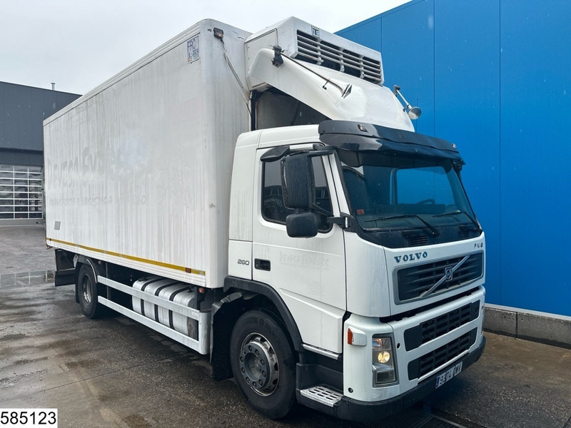 Volvo FM9 260 EURO 3, Thermoking - Kølevogn lastbil: billede 3 Volvo FM9 260 EURO 3, Thermoking - Kølevogn lastbil: billede 3