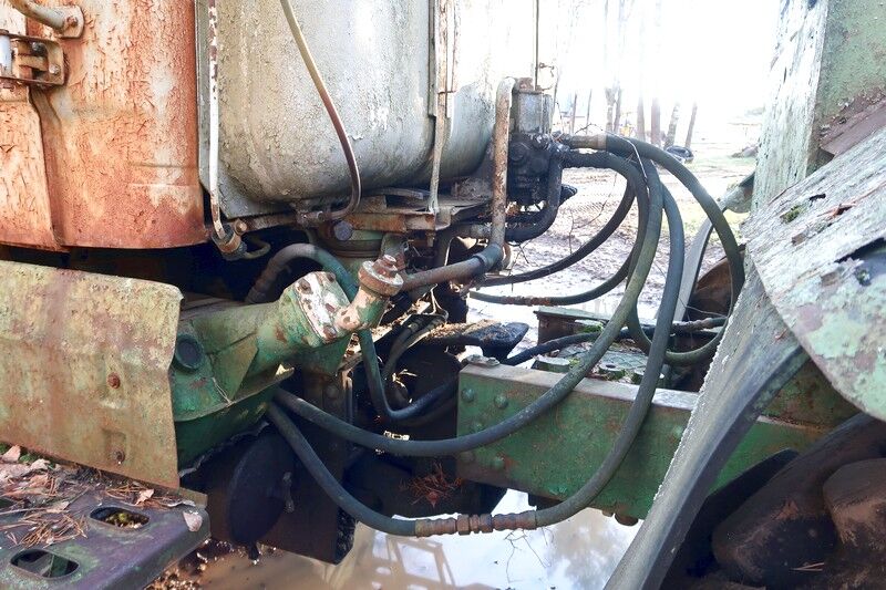 T-150 - Traktor: billede 1 T-150 - Traktor: billede 1
