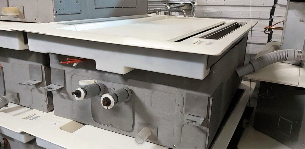 Beltéri klímaegység 3,6kw Sanyo spw sr124 süllyesztett klíma /ct708 - Industriklimaanlæg: billede 2 Beltéri klímaegység 3,6kw Sanyo spw sr124 süllyesztett klíma /ct708 - Industriklimaanlæg: billede 2