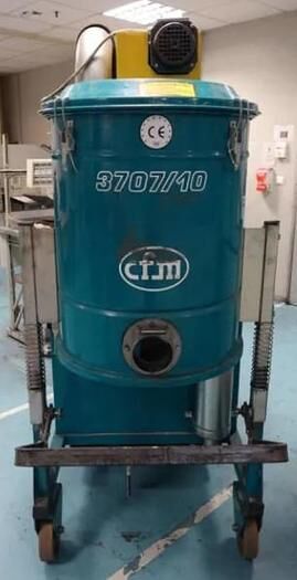 INDUSTRIAL VACUM CLEANER NILFISK - Industristøvsuger: billede 3 INDUSTRIAL VACUM CLEANER NILFISK - Industristøvsuger: billede 3