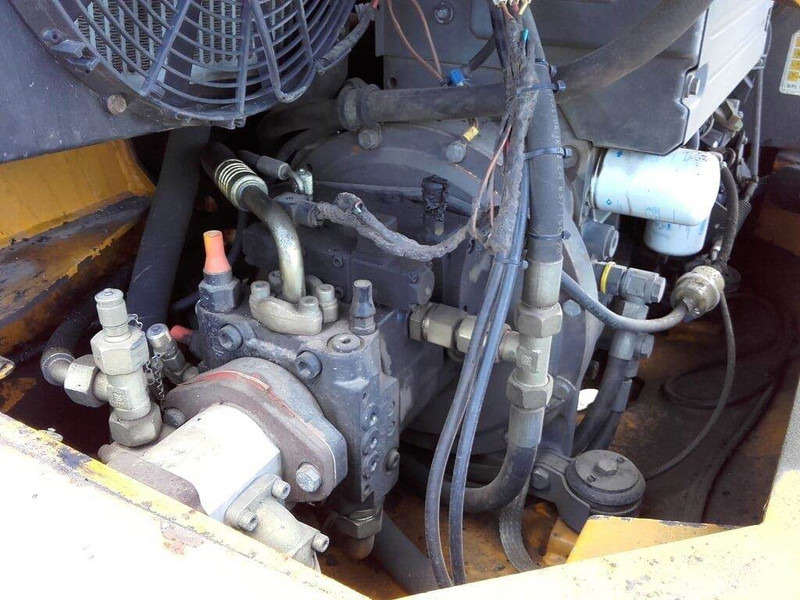 Ahlmann AZ 85 (For parts) - Gummihjulslæsser: billede 4 Ahlmann AZ 85 (For parts) - Gummihjulslæsser: billede 4