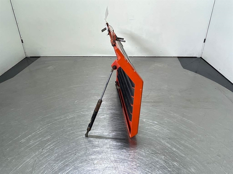 Ahlmann AZ14-1108669A/4109797A-Seitentuer links - Ramme/ Chassis for Entreprenørmaskin: billede 3 Ahlmann AZ14-1108669A/4109797A-Seitentuer links - Ramme/ Chassis for Entreprenørmaskin: billede 3