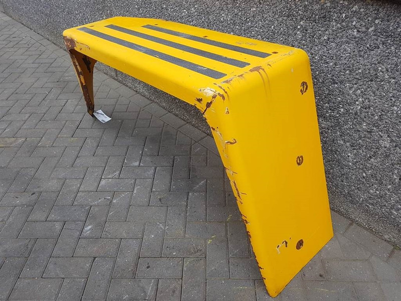 Ahlmann AZ150-4181501A-R/A-Mud guard/Kotfluegel/Spatbord - Skærm for Entreprenørmaskin: billede 3 Ahlmann AZ150-4181501A-R/A-Mud guard/Kotfluegel/Spatbord - Skærm for Entreprenørmaskin: billede 3