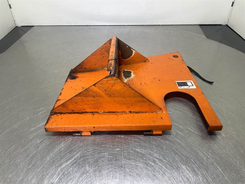 Ahlmann AZ6-4139383O-Stair panel/Trittstufen/Traptreden - Ramme/ Chassis for Entreprenørmaskin: billede 1 Ahlmann AZ6-4139383O-Stair panel/Trittstufen/Traptreden - Ramme/ Chassis for Entreprenørmaskin: billede 1