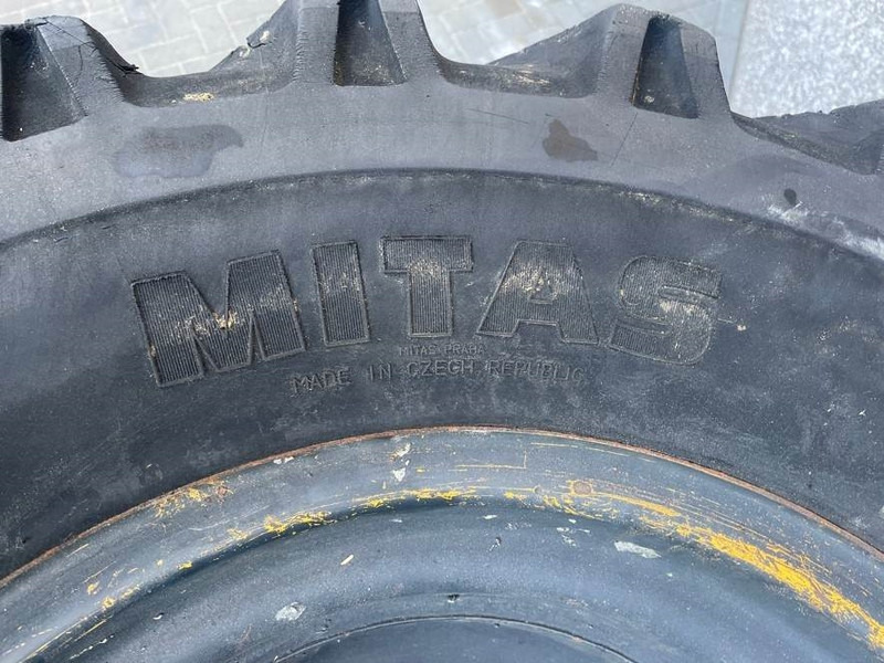 Ahlmann AZ6-Mitas 405/70-20 (16/70-20)-Tire/Reifen/Band - Dæk og fælge for Entreprenørmaskin: billede 5 Ahlmann AZ6-Mitas 405/70-20 (16/70-20)-Tire/Reifen/Band - Dæk og fælge for Entreprenørmaskin: billede 5