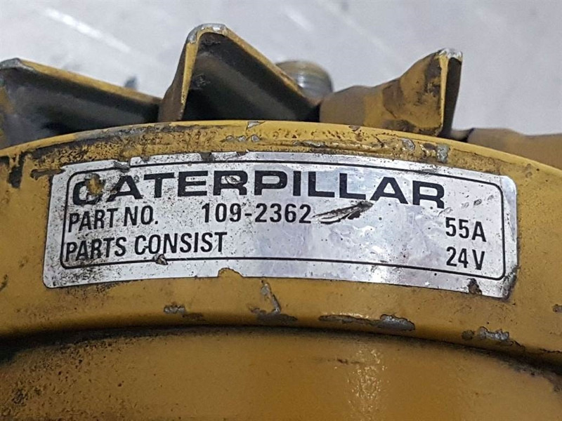 Leje en Cat 109-2362-24V 55A-Alternator/Lichtmaschine/Dynamo Cat 109-2362-24V 55A-Alternator/Lichtmaschine/Dynamo: billede 7