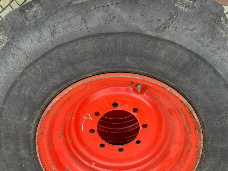Claas CL956-Michelin 17.5R25-Tire/Reifen/Band - Dæk og fælge for Entreprenørmaskin: billede 5 Claas CL956-Michelin 17.5R25-Tire/Reifen/Band - Dæk og fælge for Entreprenørmaskin: billede 5