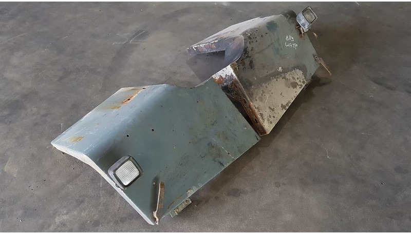 Komatsu WA 270 - 3 - Fender/Kotflügel/Spatbord - Skærm for Entreprenørmaskin: billede 2 Komatsu WA 270 - 3 - Fender/Kotflügel/Spatbord - Skærm for Entreprenørmaskin: billede 2