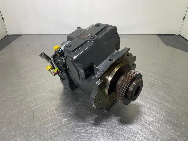 Komatsu WA200- 417-18-31101-Drive pump/Fahrpumpe/Rijpomp - Hydraulik for Entreprenørmaskin: billede 1 Komatsu WA200- 417-18-31101-Drive pump/Fahrpumpe/Rijpomp - Hydraulik for Entreprenørmaskin: billede 1