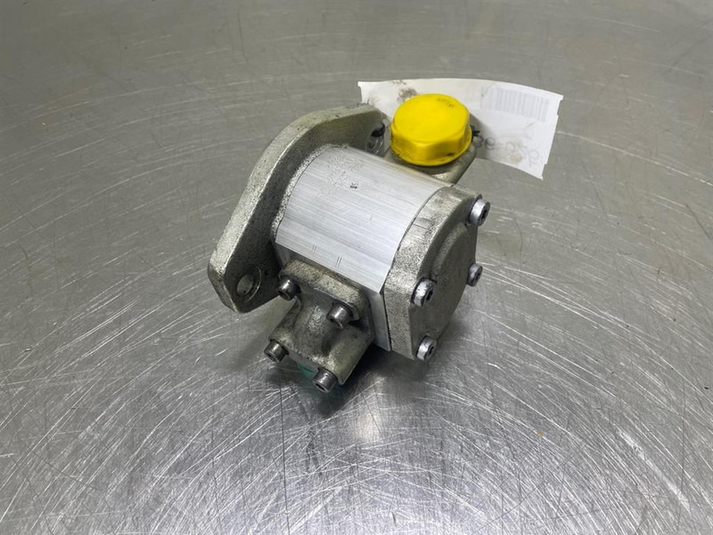 Kramer 420-Rexroth 0510725058-Gearpump/Zahnradpumpe - Hydraulik for Entreprenørmaskin: billede 4 Kramer 420-Rexroth 0510725058-Gearpump/Zahnradpumpe - Hydraulik for Entreprenørmaskin: billede 4