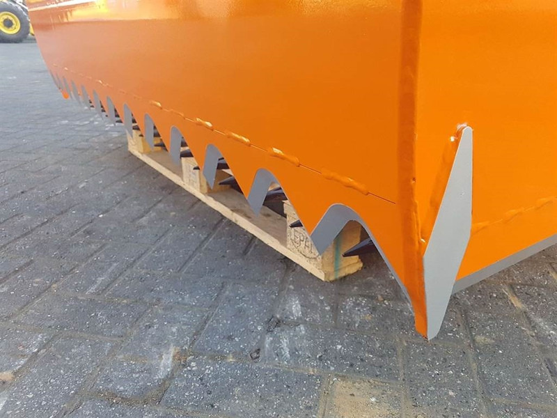 MAMMUT SC195M - Silage cutter/Silageschneider/Kuilhapper - Udstyr til ensilage: billede 5 MAMMUT SC195M - Silage cutter/Silageschneider/Kuilhapper - Udstyr til ensilage: billede 5