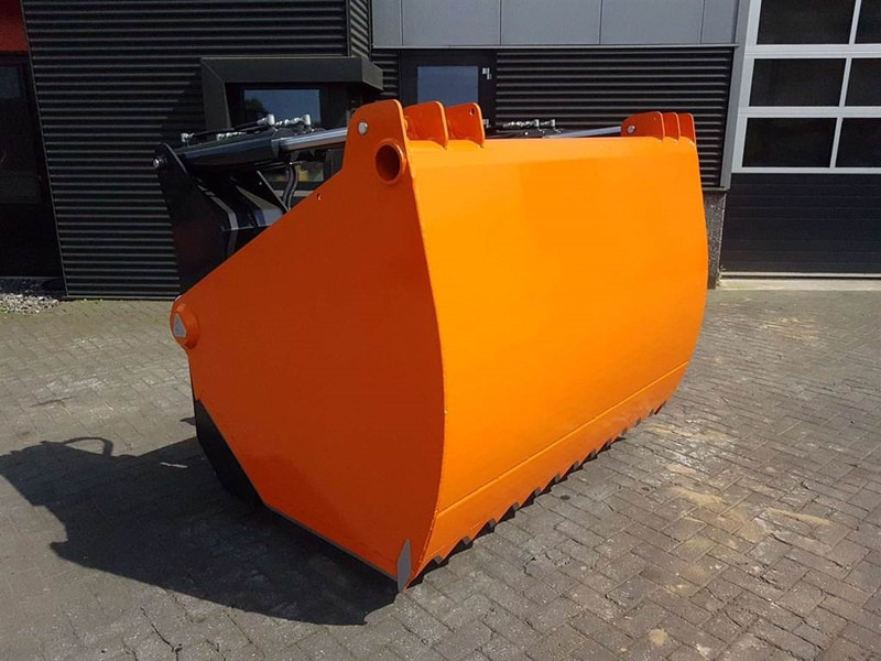 MAMMUT SC195XL - Silage cutter/Silageschneider/Kuilhapper - Udstyr til ensilage: billede 1 MAMMUT SC195XL - Silage cutter/Silageschneider/Kuilhapper - Udstyr til ensilage: billede 1