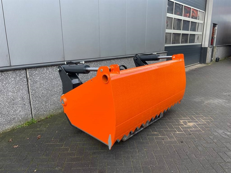 MAMMUT SC220M - Silage cutter/Silageschneider/Kuilhapper - Udstyr til ensilage: billede 2 MAMMUT SC220M - Silage cutter/Silageschneider/Kuilhapper - Udstyr til ensilage: billede 2