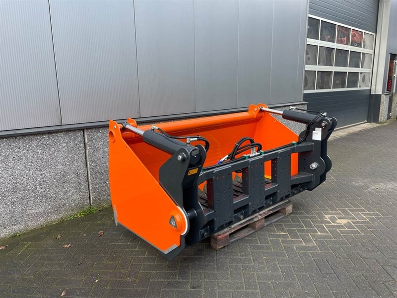 MAMMUT SC220M - Silage cutter/Silageschneider/Kuilhapper - Udstyr til ensilage: billede 4 MAMMUT SC220M - Silage cutter/Silageschneider/Kuilhapper - Udstyr til ensilage: billede 4