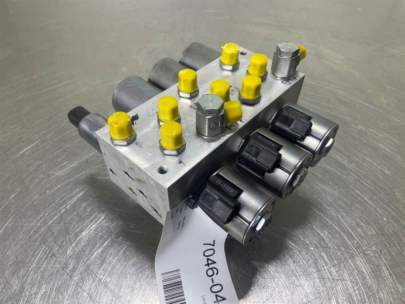 Hydraulik for Entreprenørmaskin Mecalac 12MTX-6090401-Servo valve/Servoventil/Servoventiel: billede 8