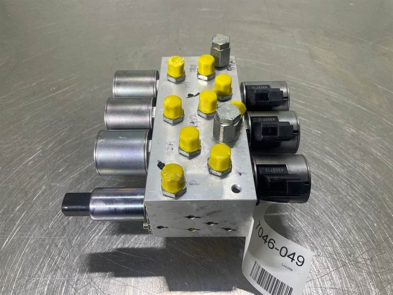 Hydraulik for Entreprenørmaskin Mecalac 12MTX-6090401-Servo valve/Servoventil/Servoventiel: billede 7