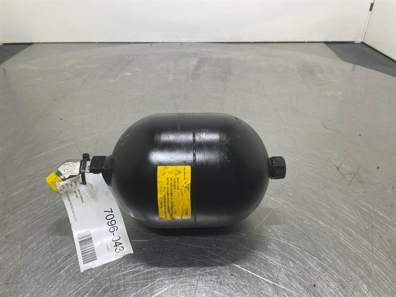 New Holland W110C-Hydac SBO210-2.8E1-Accumulator/Hydrospeicher - Hydraulik for Entreprenørmaskin: billede 1 New Holland W110C-Hydac SBO210-2.8E1-Accumulator/Hydrospeicher - Hydraulik for Entreprenørmaskin: billede 1