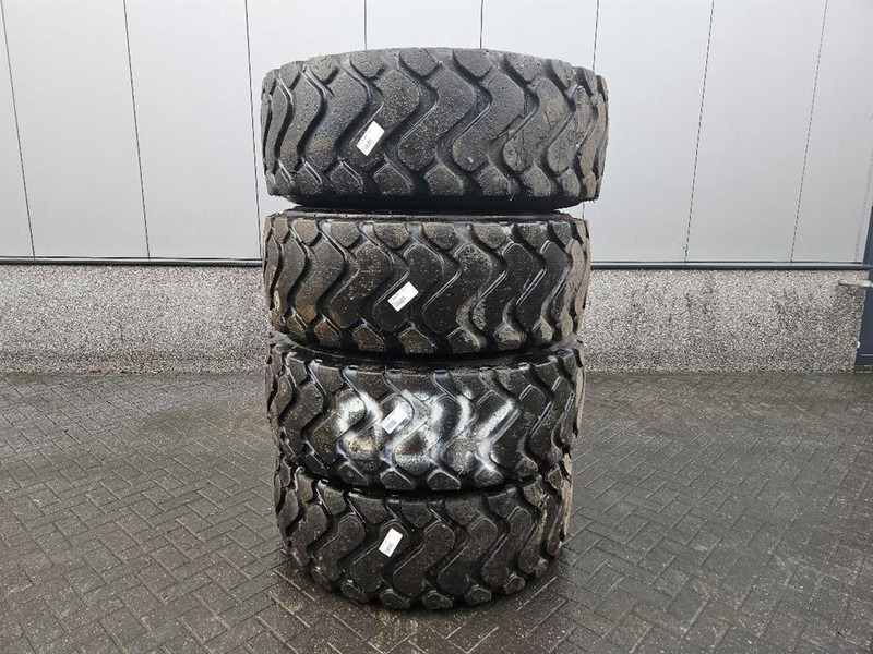 O & K L25.5-Renova 20.5R25-Tire/Reifen/Band - Dæk og fælge for Entreprenørmaskin: billede 1 O & K L25.5-Renova 20.5R25-Tire/Reifen/Band - Dæk og fælge for Entreprenørmaskin: billede 1