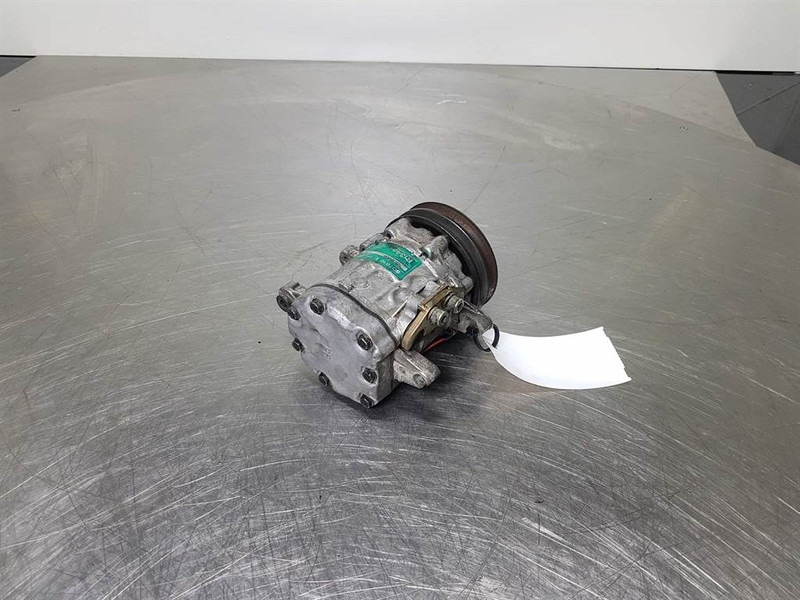 SANDEN SD7B10-7170-Compressor/Kompressor/Aircopomp - A/C kompressor for Entreprenørmaskin: billede 2 SANDEN SD7B10-7170-Compressor/Kompressor/Aircopomp - A/C kompressor for Entreprenørmaskin: billede 2