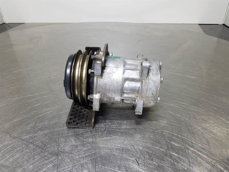 SANDEN SD7H15-6035-Compressor/Kompressor/Aircopomp - A/C kompressor for Entreprenørmaskin: billede 2 SANDEN SD7H15-6035-Compressor/Kompressor/Aircopomp - A/C kompressor for Entreprenørmaskin: billede 2