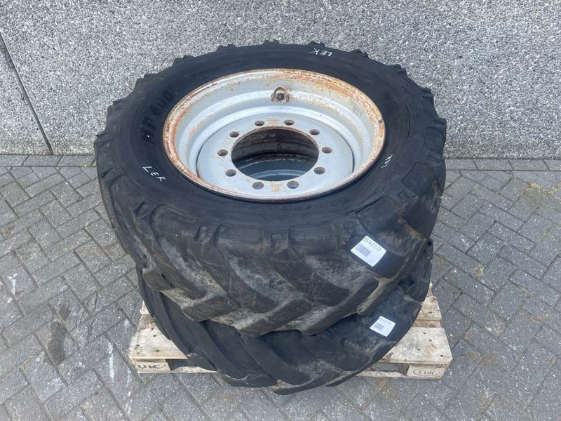 Schaeff SKS661-BKT 405/70-24 (16/70-24)-Tire/Reifen/Band - Dæk og fælge for Entreprenørmaskin: billede 2 Schaeff SKS661-BKT 405/70-24 (16/70-24)-Tire/Reifen/Band - Dæk og fælge for Entreprenørmaskin: billede 2