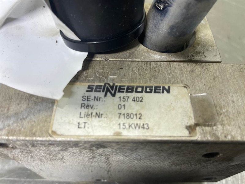 Sennebogen 835E-157402-Valve/Ventile/Ventiel - Hydraulik for Entreprenørmaskin: billede 4 Sennebogen 835E-157402-Valve/Ventile/Ventiel - Hydraulik for Entreprenørmaskin: billede 4