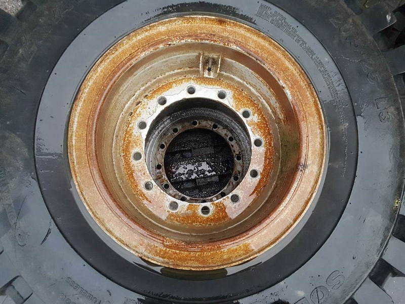 Terex TL210-Solideal 20.5-25-Tire/Reifen/Band - Dæk og fælge for Entreprenørmaskin: billede 5 Terex TL210-Solideal 20.5-25-Tire/Reifen/Band - Dæk og fælge for Entreprenørmaskin: billede 5
