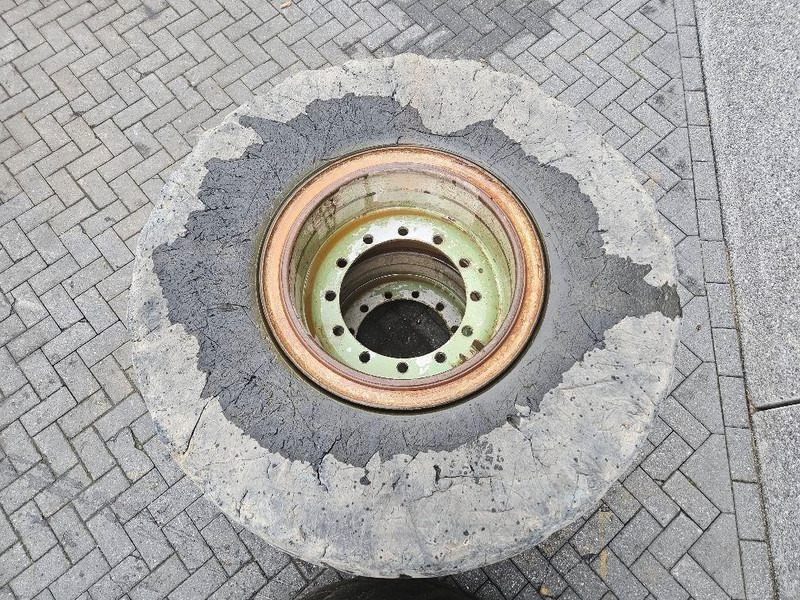 Terex TL260S-Banden 20.5-R25-Solid wheels / Full Gummi - Dæk og fælge for Entreprenørmaskin: billede 4 Terex TL260S-Banden 20.5-R25-Solid wheels / Full Gummi - Dæk og fælge for Entreprenørmaskin: billede 4