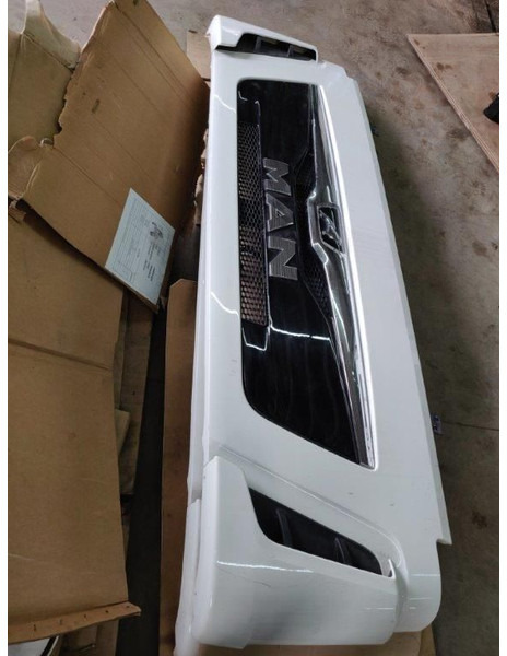 MAN Frontklep grille TGL Euro6 - Hætte: billede 2 MAN Frontklep grille TGL Euro6 - Hætte: billede 2