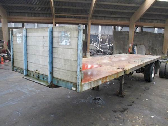 RAAF R016 - Containerbil/ Veksellad sættevogn: billede 1 RAAF R016 - Containerbil/ Veksellad sættevogn: billede 1