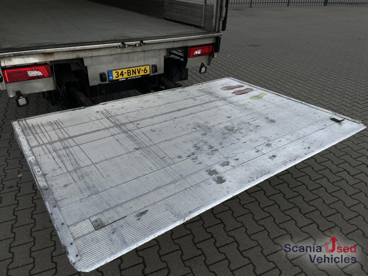SCANIA P 250 B4x2LA FRIGO -27 TAIL LIFT 1.5T 815X251X244C - Kølevogn lastbil: billede 4 SCANIA P 250 B4x2LA FRIGO -27 TAIL LIFT 1.5T 815X251X244C - Kølevogn lastbil: billede 4
