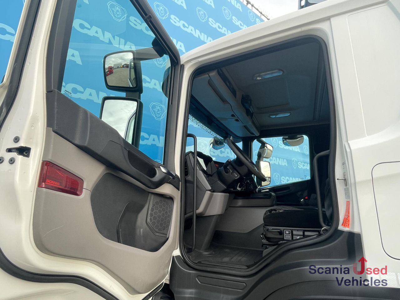 SCANIA P 250 B4x2LA FRIGO -27 TAIL LIFT 1.5T 815X251X244C - Kølevogn lastbil: billede 5 SCANIA P 250 B4x2LA FRIGO -27 TAIL LIFT 1.5T 815X251X244C - Kølevogn lastbil: billede 5