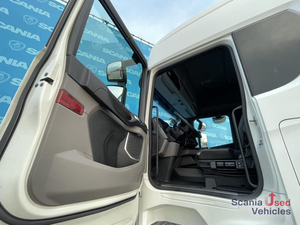 SCANIA R 410 A4x2NA DIFF-L RETARDER LED SMART 2 - Trækker: billede 3 SCANIA R 410 A4x2NA DIFF-L RETARDER LED SMART 2 - Trækker: billede 3