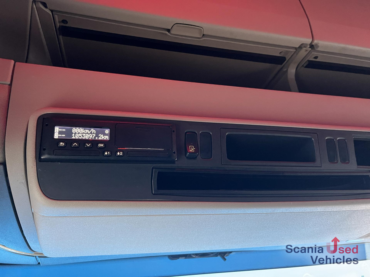 SCANIA R 450 LA4x2MNA RETARDER DIFF-L 8T P-AIRCO SMART2 - Trækker: billede 5 SCANIA R 450 LA4x2MNA RETARDER DIFF-L 8T P-AIRCO SMART2 - Trækker: billede 5