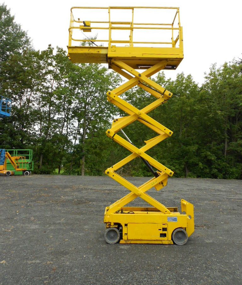 Genie GS 1930, Scherenarbeitsbühne Genie 8 m - Lastbil med mandskabslift: billede 5 Genie GS 1930, Scherenarbeitsbühne Genie 8 m - Lastbil med mandskabslift: billede 5