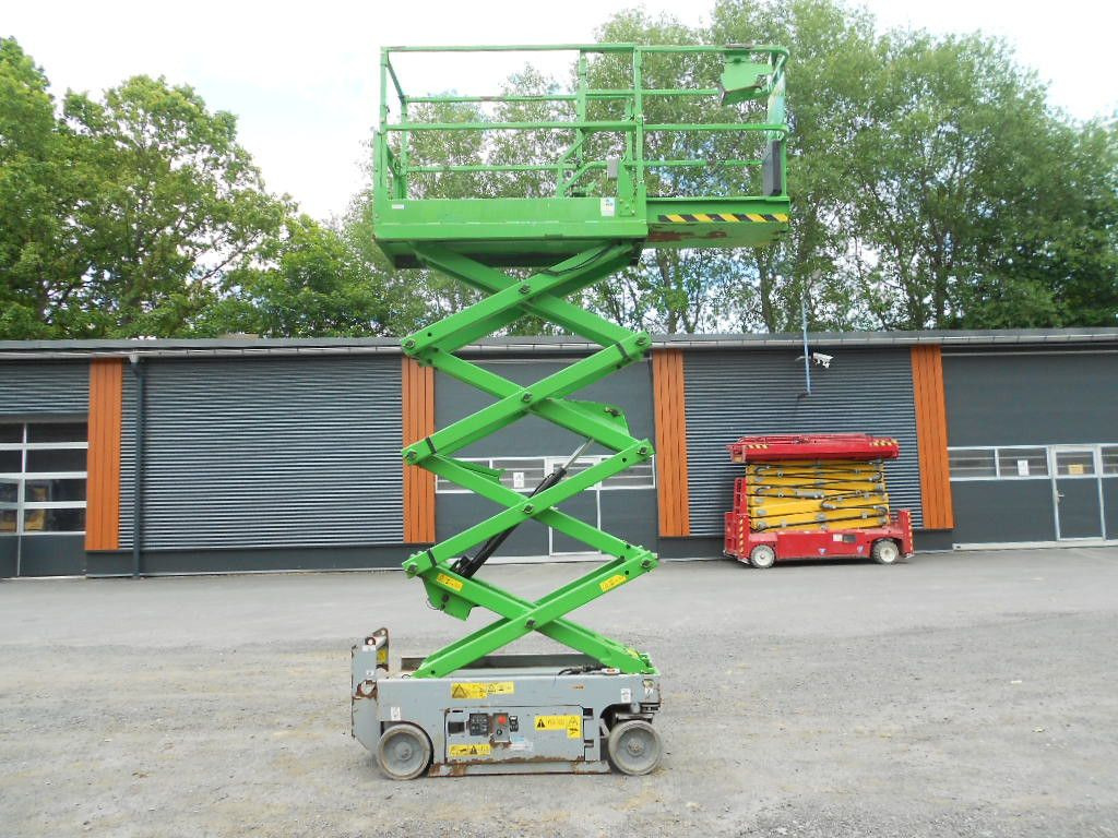 Genie GS 1932, Scherenarbeitsbühne Genie 8 m - Lastbil med mandskabslift: billede 1 Genie GS 1932, Scherenarbeitsbühne Genie 8 m - Lastbil med mandskabslift: billede 1