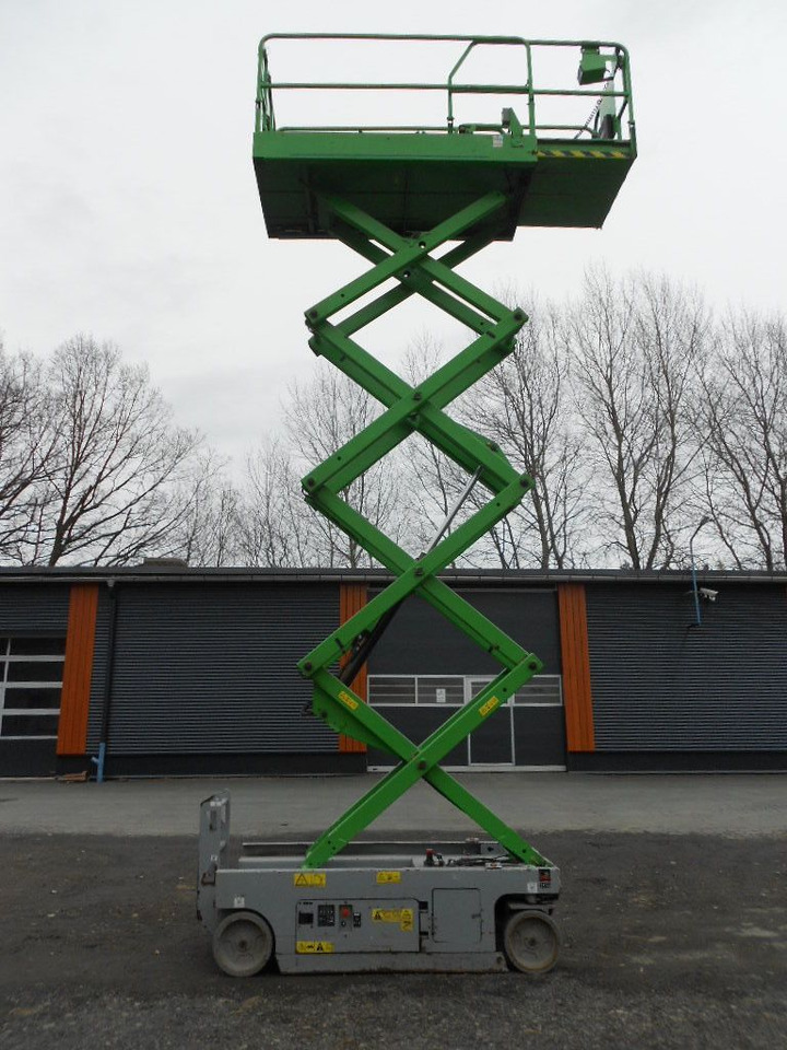 Genie GS 2646, Scherenarbeitsbühne Genie 9,9 m - Lastbil med mandskabslift: billede 1 Genie GS 2646, Scherenarbeitsbühne Genie 9,9 m - Lastbil med mandskabslift: billede 1