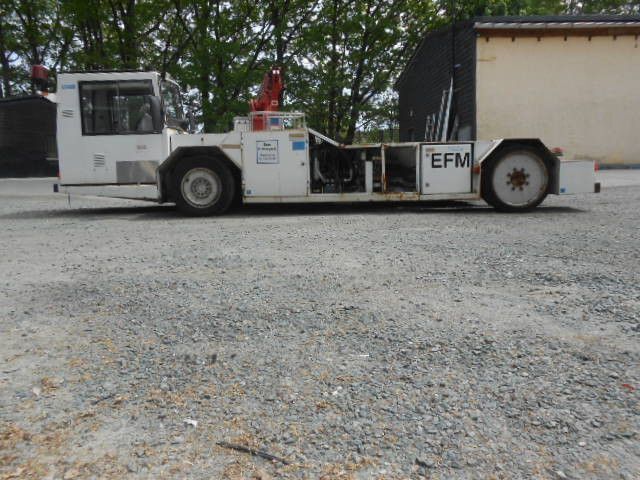 MAN AM110 Flugzeugschlepper - Push-back traktor: billede 5 MAN AM110 Flugzeugschlepper - Push-back traktor: billede 5