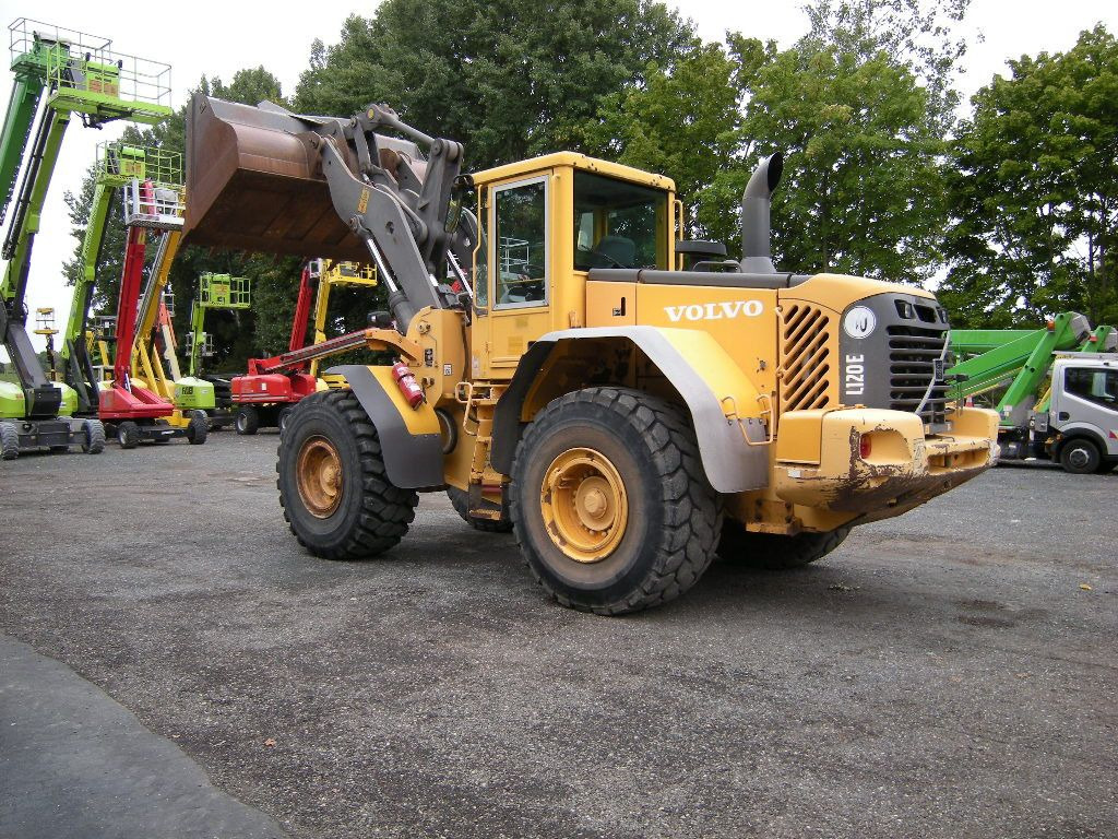 Volvo L 120 E - Gummihjulslæsser: billede 3 Volvo L 120 E - Gummihjulslæsser: billede 3