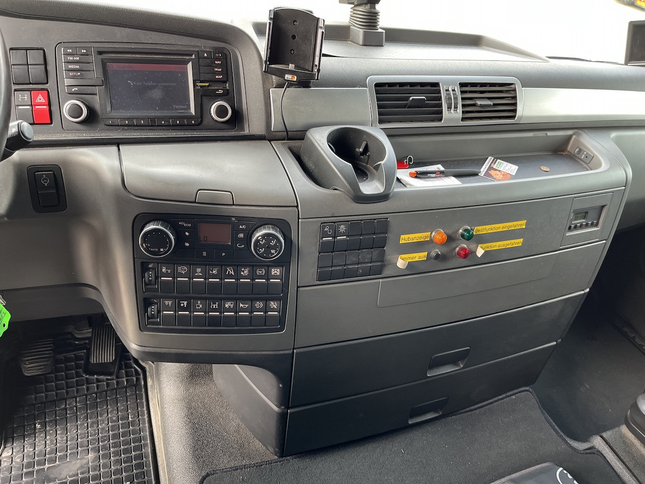 MAN TGX 26.480 6x2 Atlas 145.2 Kran Baustoff AHK - Lastbil med lad, Lastbil med kran: billede 3 MAN TGX 26.480 6x2 Atlas 145.2 Kran Baustoff AHK - Lastbil med lad, Lastbil med kran: billede 3